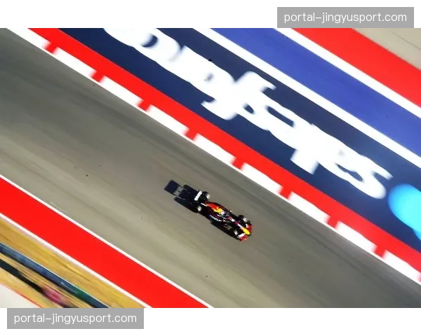 F1世界冠军维斯塔潘谈论赛车运动电动化趋势